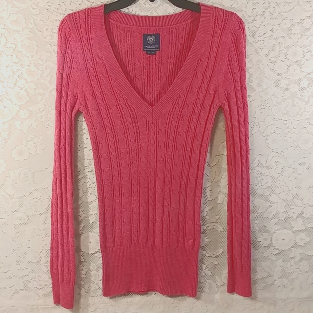 AMERICAN EAGLE SWEATER SIZE MEDIUM.